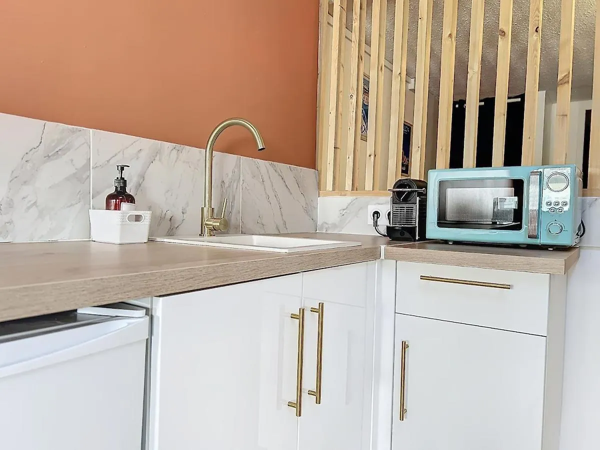 Apartment Charmant Cocon , Proche Marche, Port Et Gare Toulon